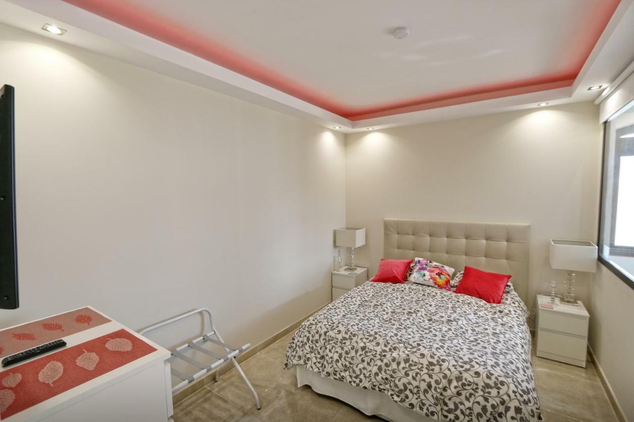 Beachfront Luxury Residence, Playas Del Duque, Puerto Banus, マルベーリャ エクステリア 写真